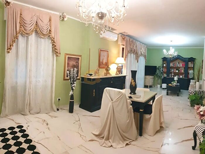 Appartamento quadrilocale in vendita in Via Novembre, Mazzano