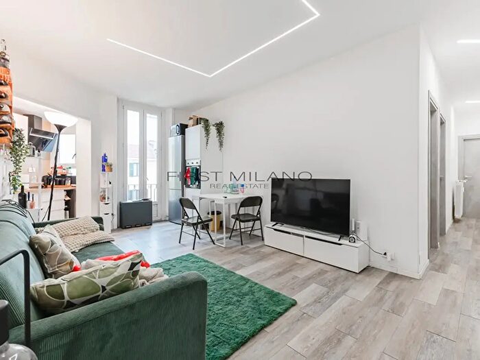 Appartamento trilocale in vendita in Via Paracelso, Milano