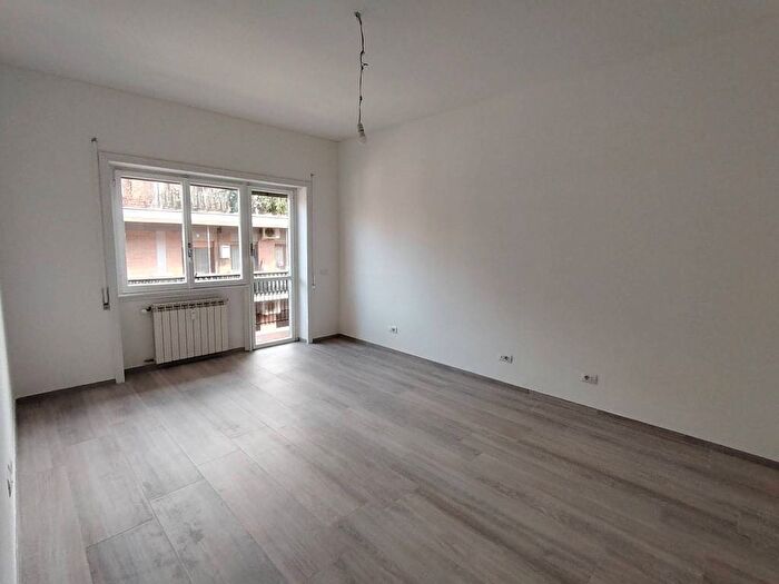 Appartamento trilocale in affitto in Via Mario Musco, Ardeatino Montagnola, Roma