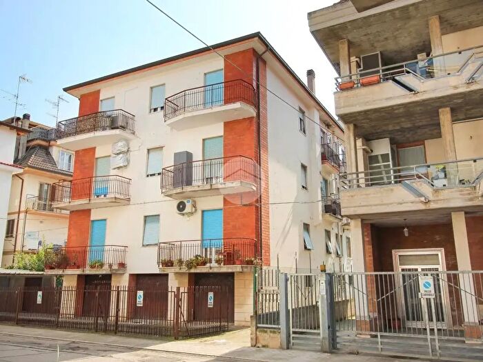 Appartamento con 5 locali in vendita in Via Tevere, San Benedetto Del Tronto