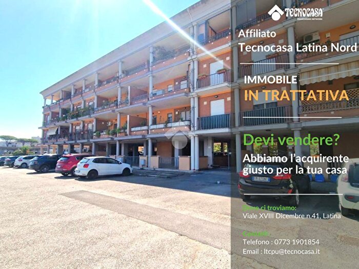 Appartamento trilocale in vendita in Via Adda, Latina