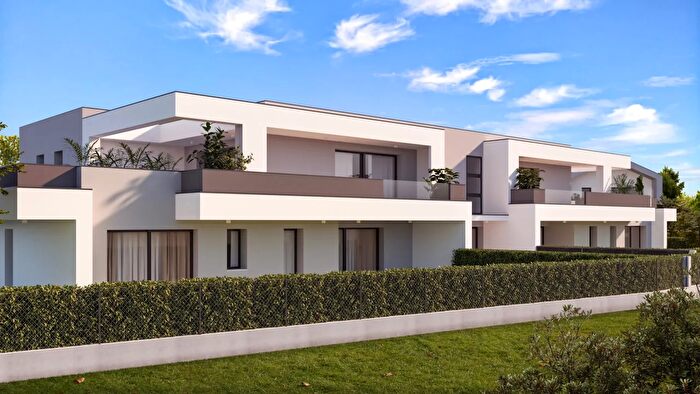 Appartamento trilocale in vendita in Via Pertini, Rubano