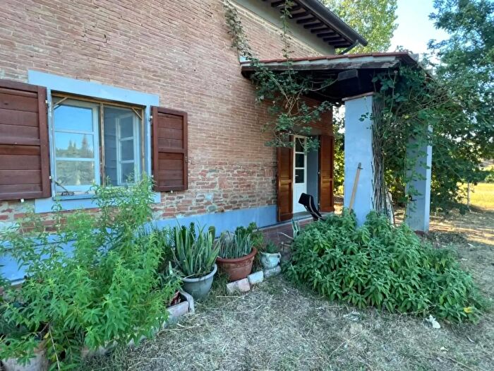 Casa monolocale in vendita in Crespina Lorenzana