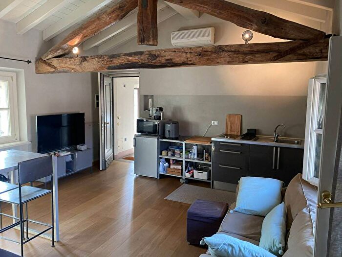 Appartamento monolocale in affitto in Via Ala Ponzone, Centro, Cremona