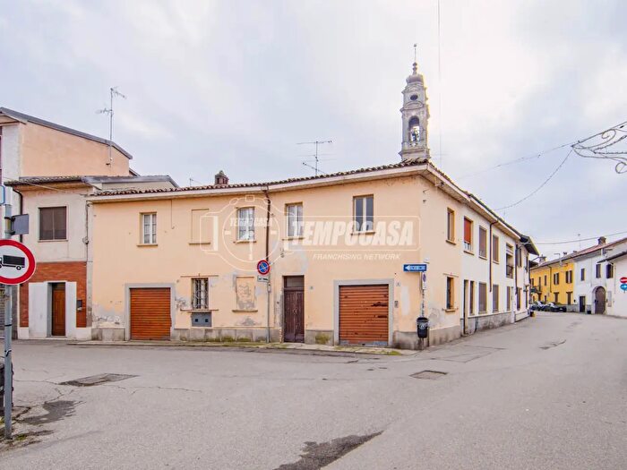 Casa trilocale in vendita in Via Isonzo, Tromello