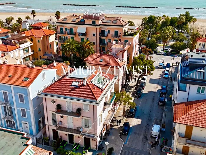 Appartamento quadrilocale in vendita in Via Trento, San Benedetto Del Tronto