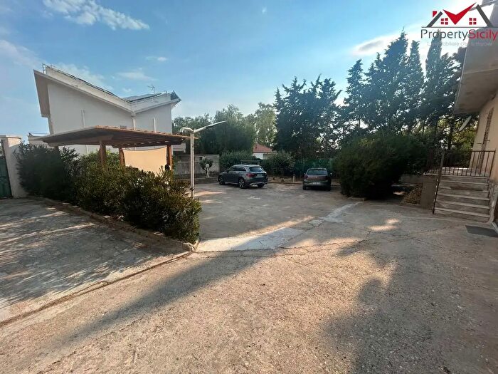 Appartamento con 5 locali in vendita in Porto Empedocle