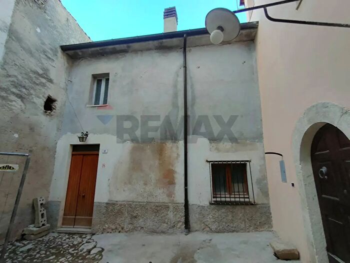 Casa trilocale in vendita in Piazza del Plebiscito, Prata DAnsidonia