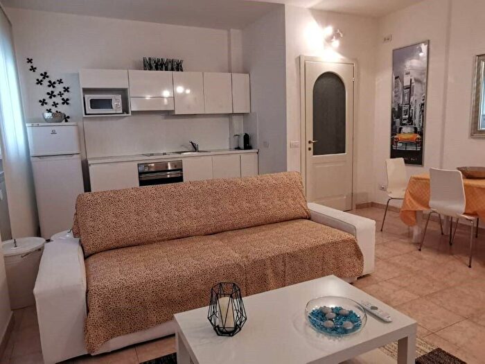 Appartamento monolocale in affitto in VIA B BUOZZI, Centro, Omegna