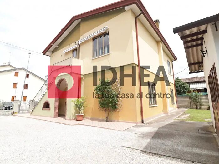 Casa con 5 locali in vendita in Via Oderzo, Ponzano Veneto