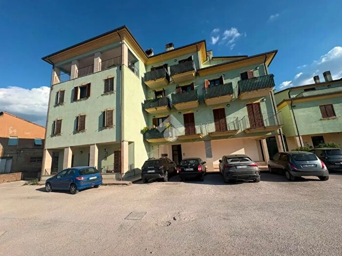 Appartamento quadrilocale in vendita in Via della Madonnina, Bettona