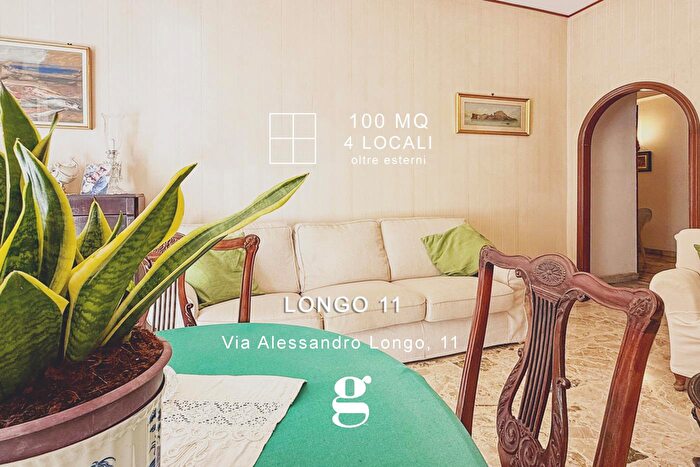 Appartamento quadrilocale in vendita in Via Alessandro Longo, Napoli