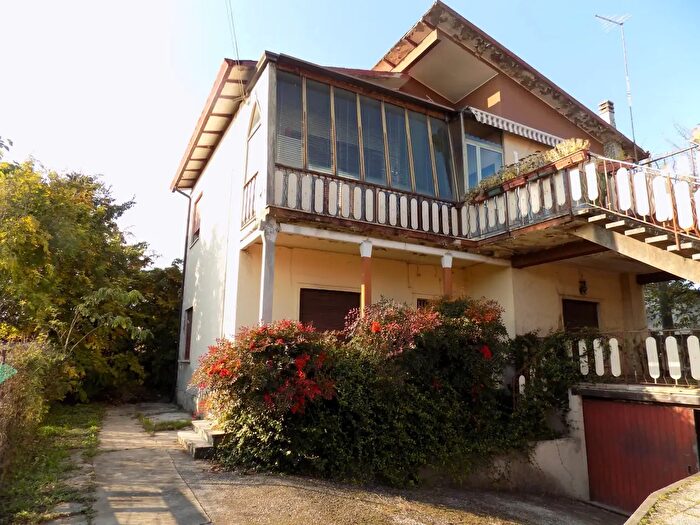 Casa con 6 locali in vendita in Padova