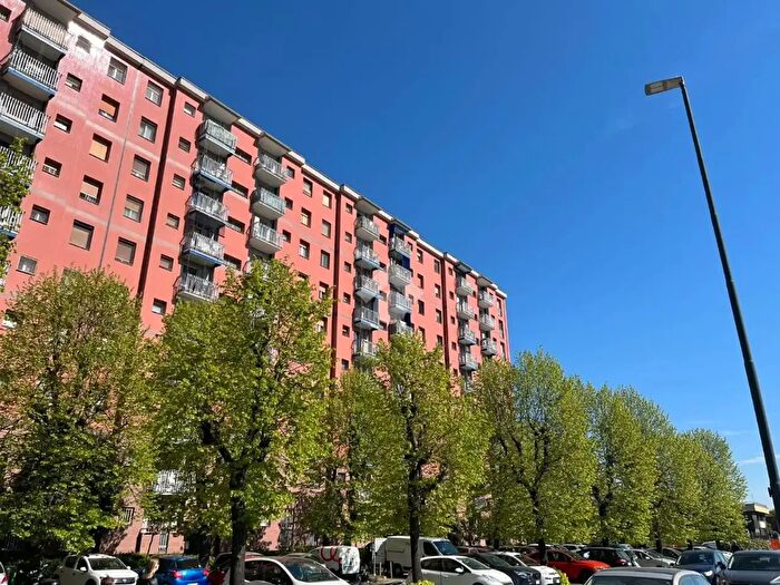 Appartamento quadrilocale in vendita in Viale Italia, Corsico