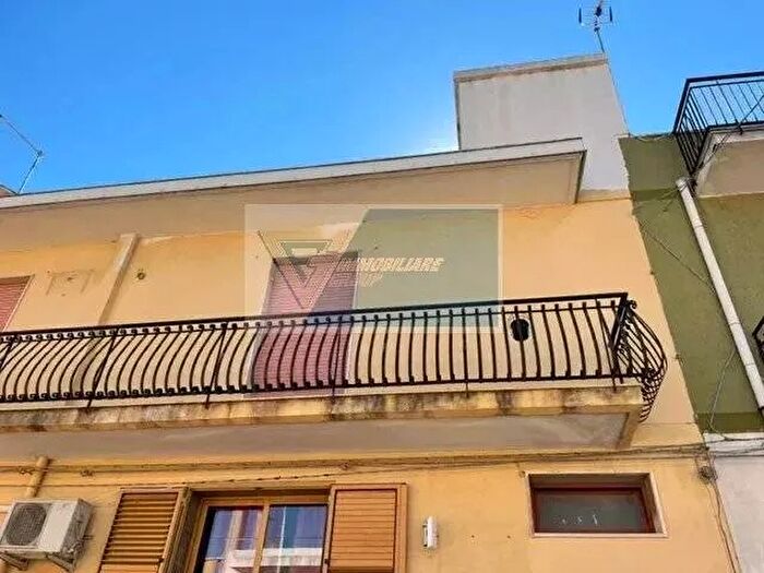 Appartamento con 5 locali in vendita in Siracusa