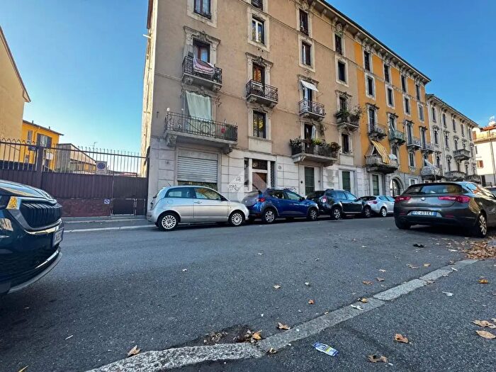 Appartamento bilocale in vendita in Via Mosso, Milano