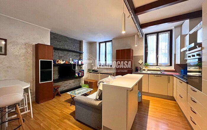 Appartamento bilocale in vendita in Via Solferino, Legnano