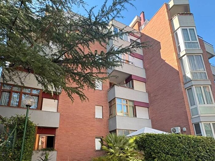 Appartamento monolocale in affitto in Via di Grottarossa, Grottarossa Saxa Rubra, Roma