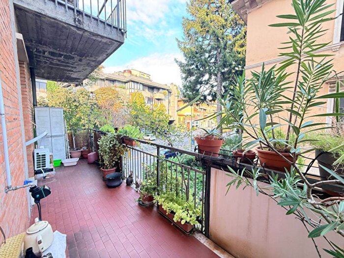 Appartamento trilocale in vendita in Via Goffredo Mameli, Borgo Trento, Verona