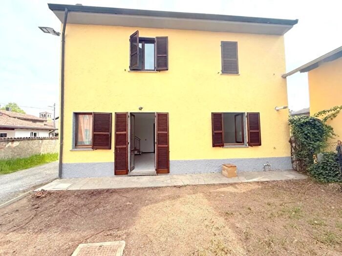 Casa quadrilocale in vendita in Bosco Marengo