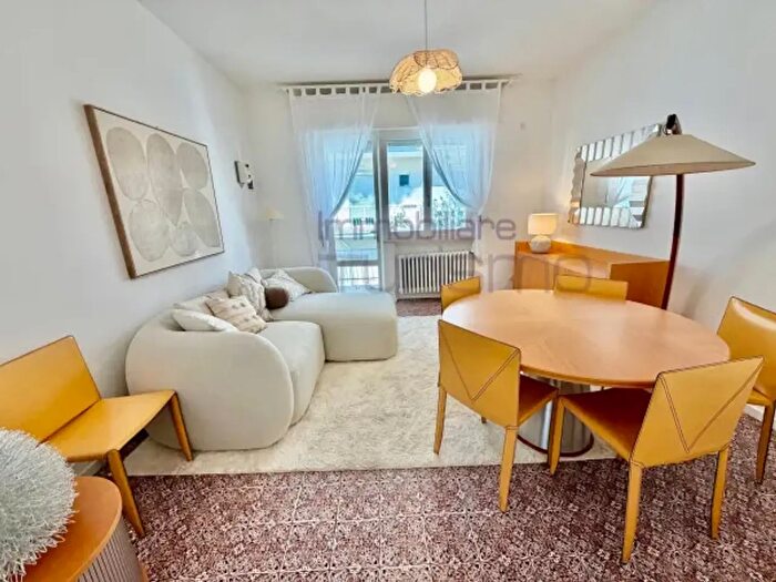 Appartamento quadrilocale in vendita in Viale Ugo Bassi, Riccione