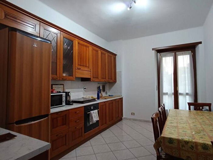 Appartamento trilocale in affitto in Via Vittorio Asinari di Bernezzo, Parella, Torino