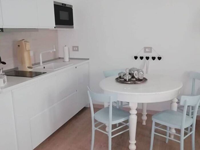 Appartamento bilocale in affitto in Centro Storico, Reggio Emilia