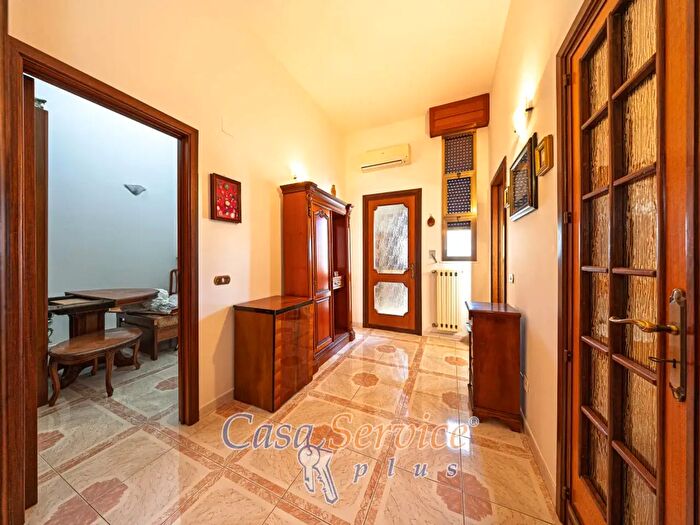 Casa trilocale in vendita in Via Casa Savoia, Parabita