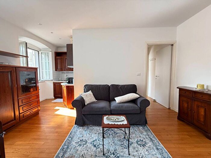 Appartamento bilocale in affitto in Via della Ginnastica, Largo Barriera Ospedale Maggiore, Trieste