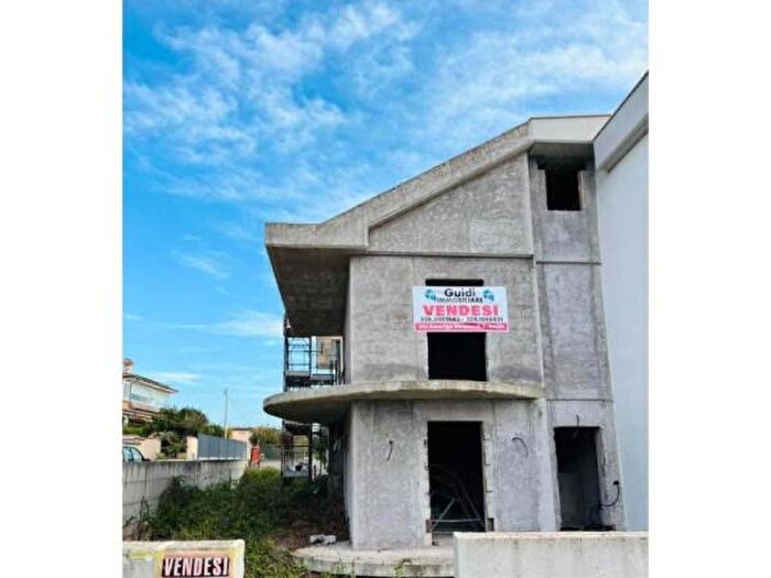 Casa quadrilocale in vendita in Via di Colle Cocchino, Anzio