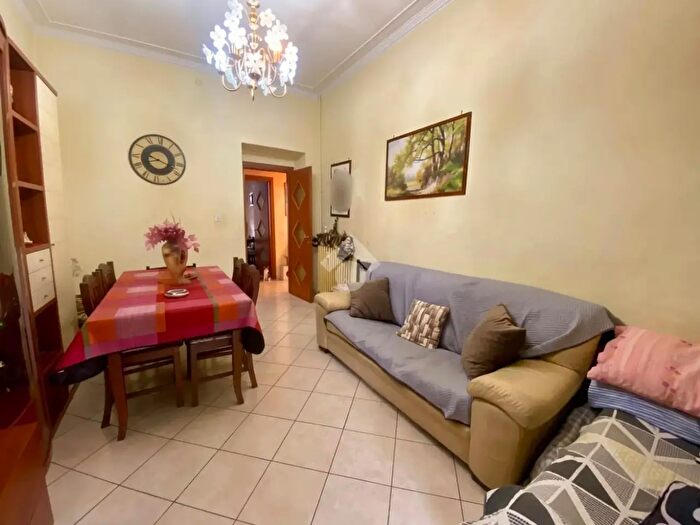 Appartamento trilocale in vendita in CSo Giulio Cesare, Torino