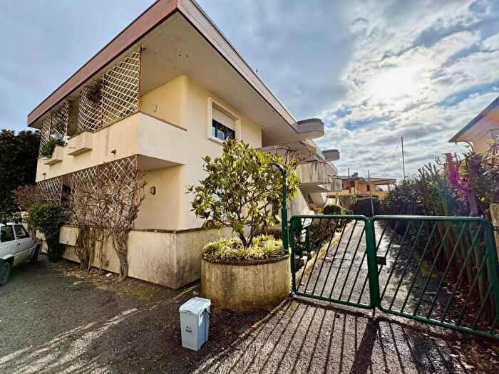 Appartamento bilocale in vendita in a Pandolfino, Massa