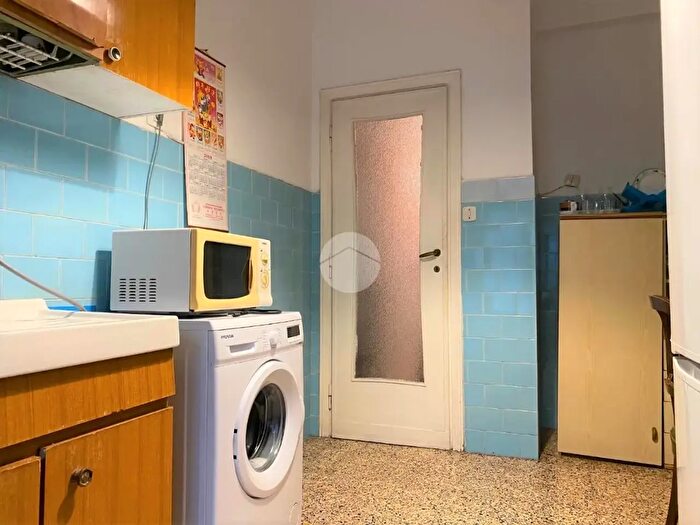 Appartamento trilocale in vendita in Via di Val Tellina, Roma