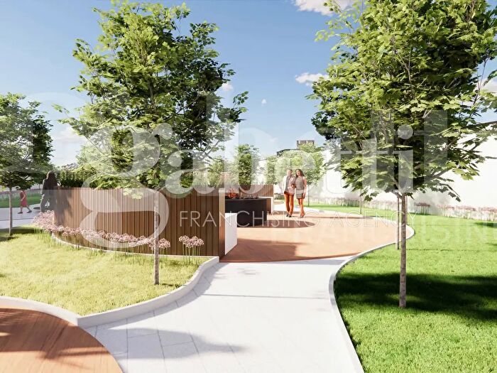 Appartamento trilocale in vendita in Via dei Mille, Villa Literno