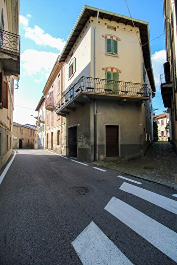 Appartamento trilocale in vendita in Via Provinciale, Alta Valle Intelvi