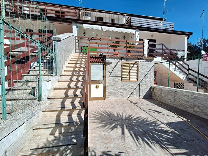 Casa trilocale in vendita in Zona Panoramica, Cassano Delle Murge