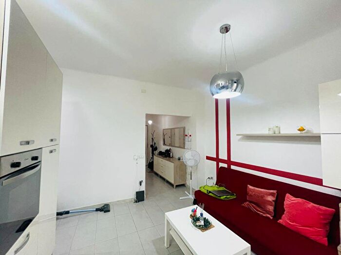 Appartamento bilocale in affitto in piazza Greco, Greco Segnano, Milano