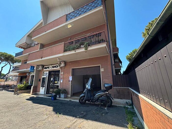 Casa bilocale in affitto in VIA A MANZONI, Santa Maria delle Mole, Marino