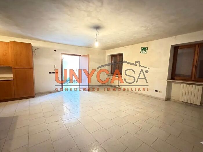 Casa quadrilocale in vendita in Via Brazze, Verona