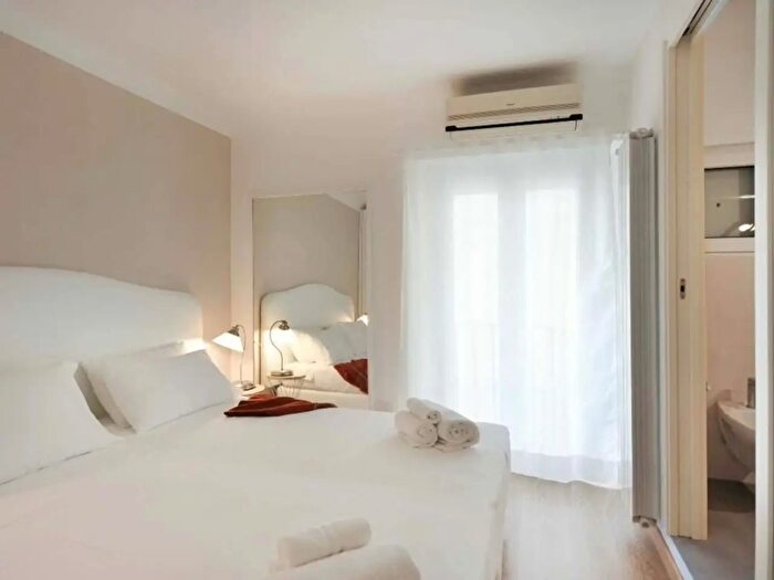 Appartamento monolocale in affitto in Via Vigevano, Milano