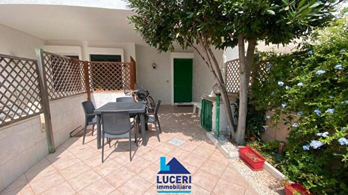 Casa in vendita in Via dei Garofani Baia Verde Le Italia, Gallipoli
