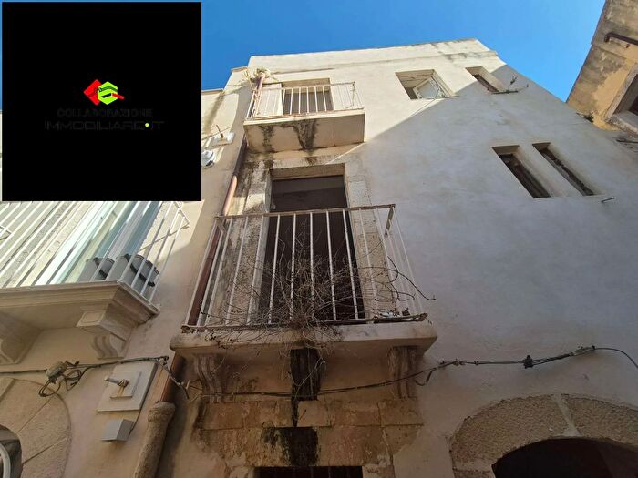 Appartamento trilocale in vendita in Siracusa