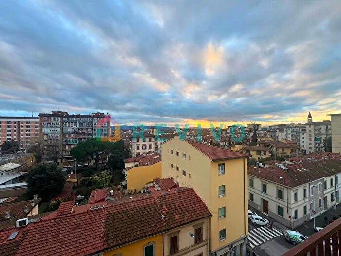 Appartamento trilocale in vendita in Firenze