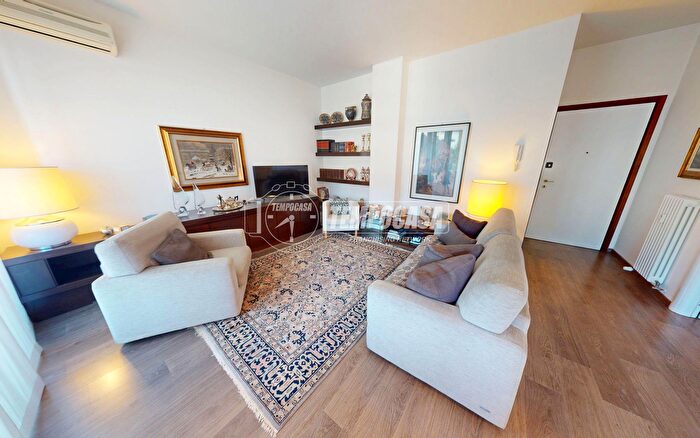 Appartamento bilocale in vendita in Salita dei Cappuccini, Como