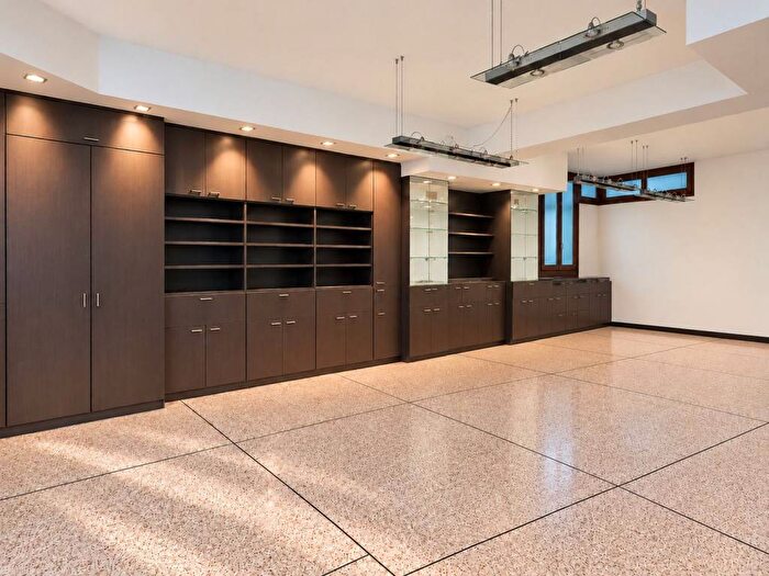 Casa quadrilocale in vendita in Via Moisè Loria, Dezza, Milano