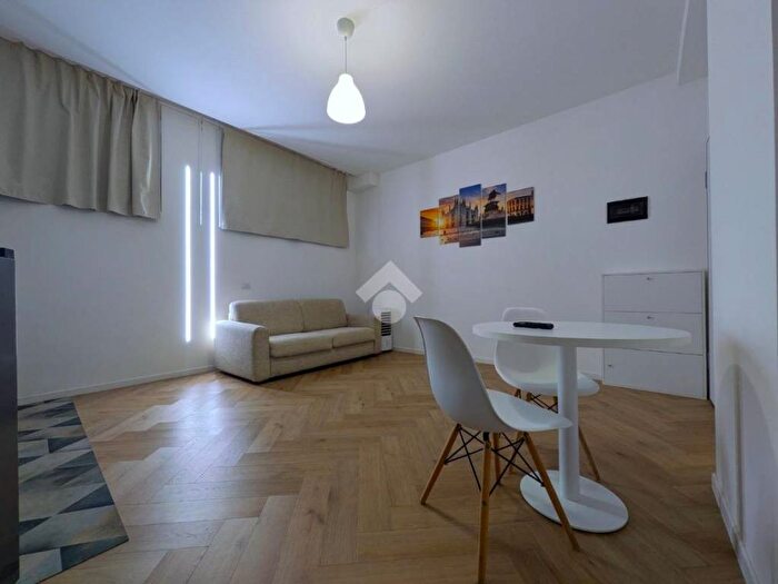 Appartamento monolocale in affitto in Via filippo baldinucci, Dergano, Milano