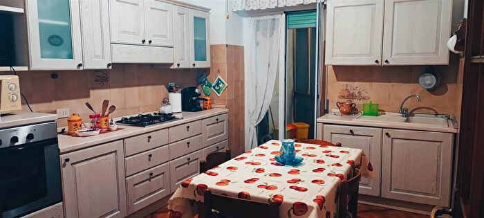 Appartamento quadrilocale in affitto in Via II Giugno a Follonica Grosseto, Follonica