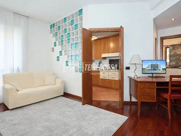 Appartamento bilocale in vendita in Via Angelo della Pergola, Milano