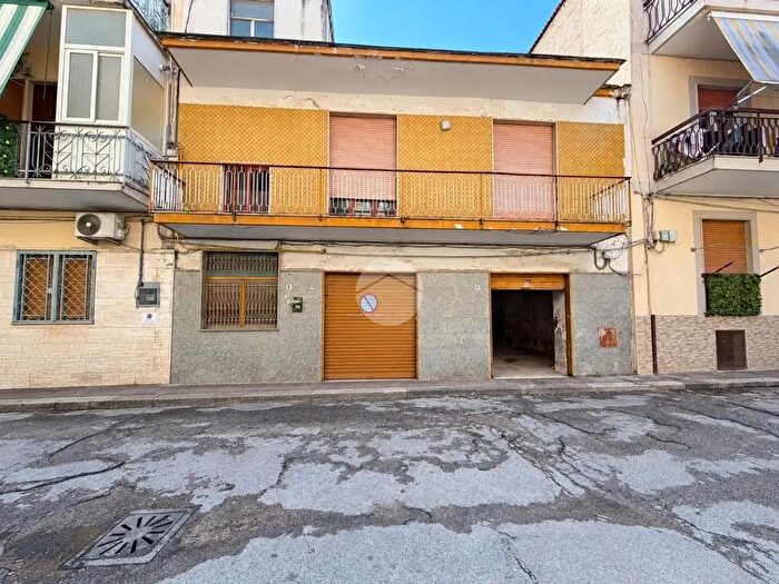 Appartamento quadrilocale in vendita in Via Volturno, Marano Di Napoli