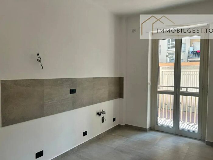 Appartamento bilocale in affitto in Via La Loggia, Torino